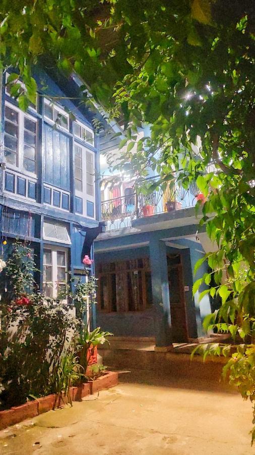 The Prasher Lodge Mall Road Manali Extérieur photo
